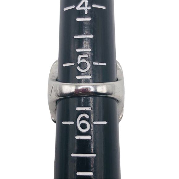 Silver and Gold Square Ring - Size 5.5 - Picture 7 of 7